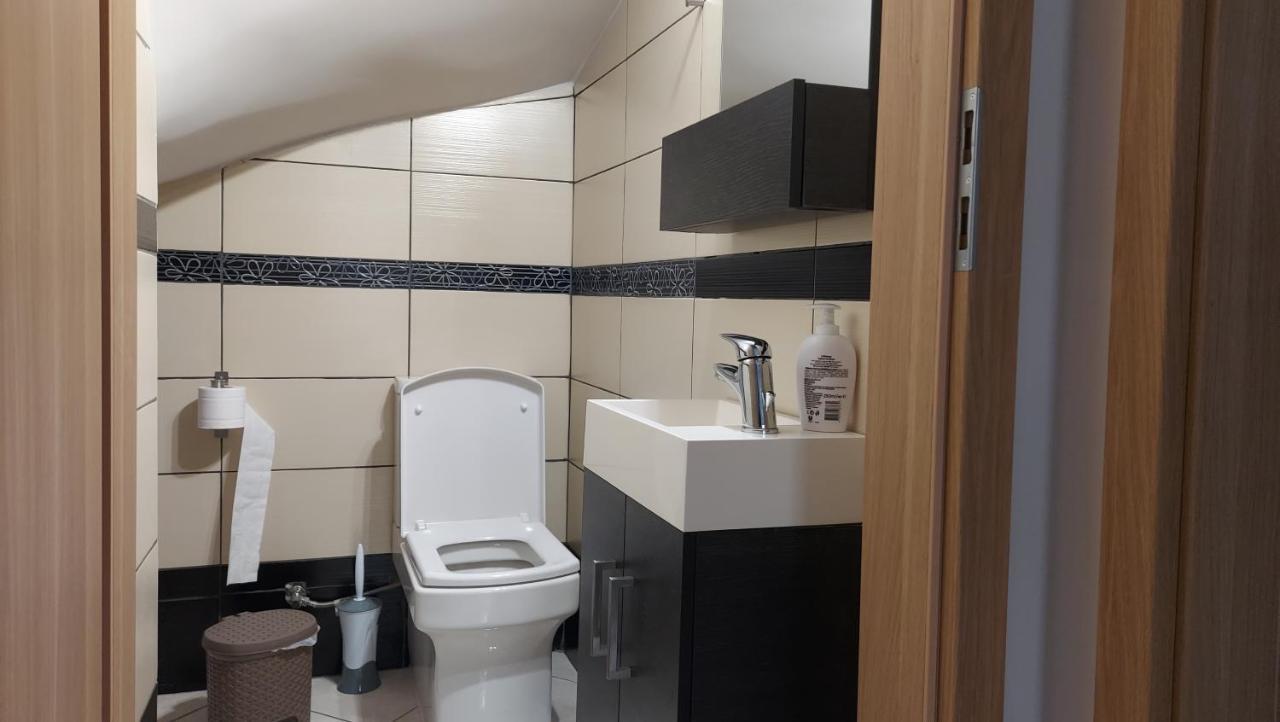 Апартаменти Gianni & Sophia Airport House Артеміда Екстер'єр фото